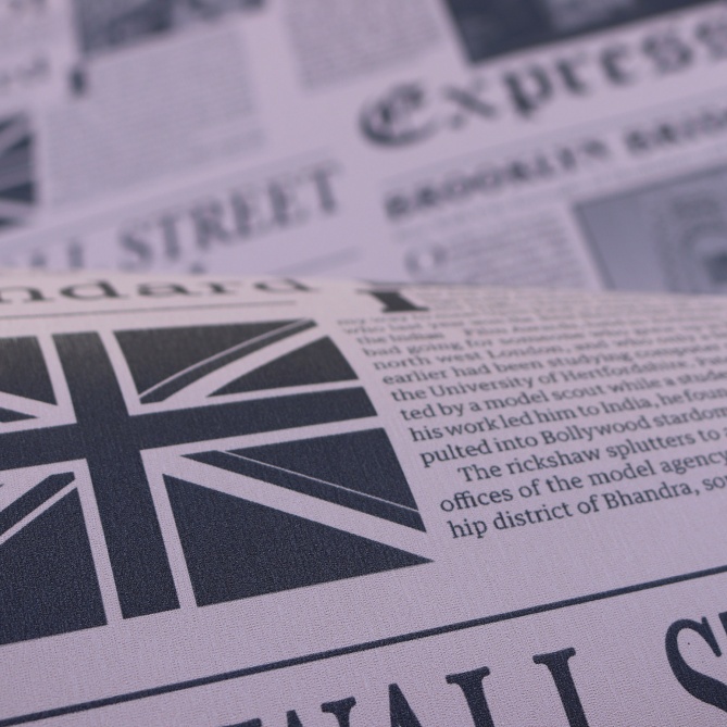 Papel Pintado Recortes periódicos - GAZETE  | MURAKE - 779122