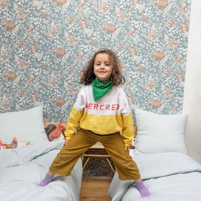 Papel Pintado Animales rodeados de follaje - KUALA 01 | MURAKE - 85801