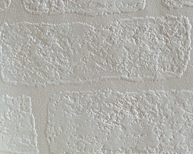 Papel pintado vinílico pintable